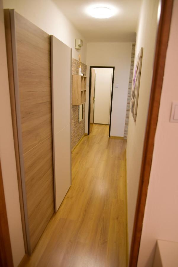 Apartment, Sun Terrace, Privat Parking Banská Bystrica Esterno foto