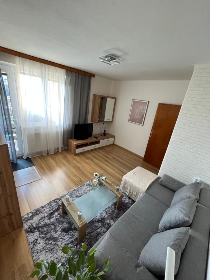 Apartment, Sun Terrace, Privat Parking Banská Bystrica Esterno foto